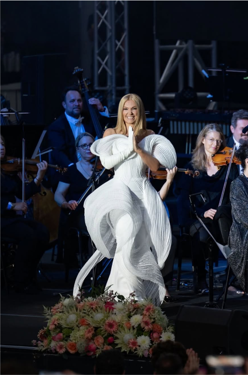 Sculptural Eco-Couture: Benedetti Life Dresses Helena Blagne in Sustainable Luxury Fashion
