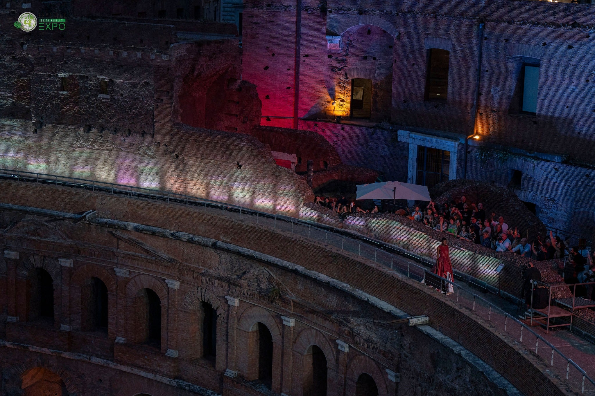 Benedetti Life Unveils Sustainable and Appleskin Haute Couture Dress at the Spectacular Archaeological Complex of Mercati di Traiano in Rome